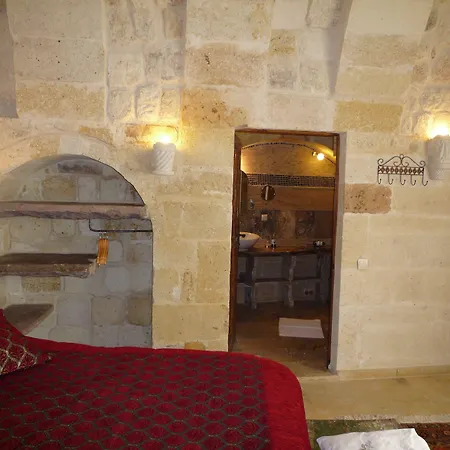 Hotel Cave - Special Category 3*